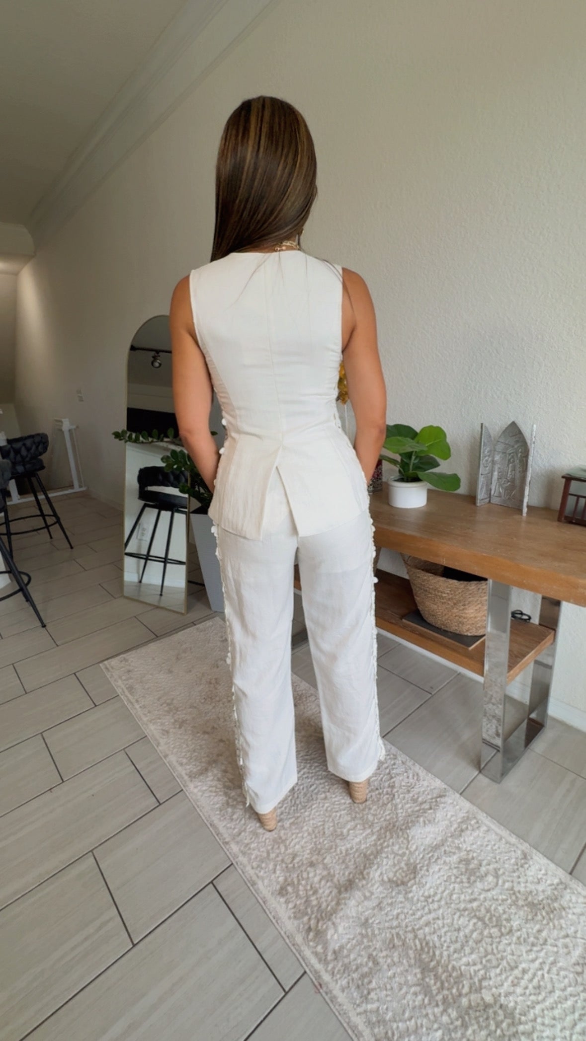 Women’s Linen Vest and Straight Leg Trouser Set with Trim Accent