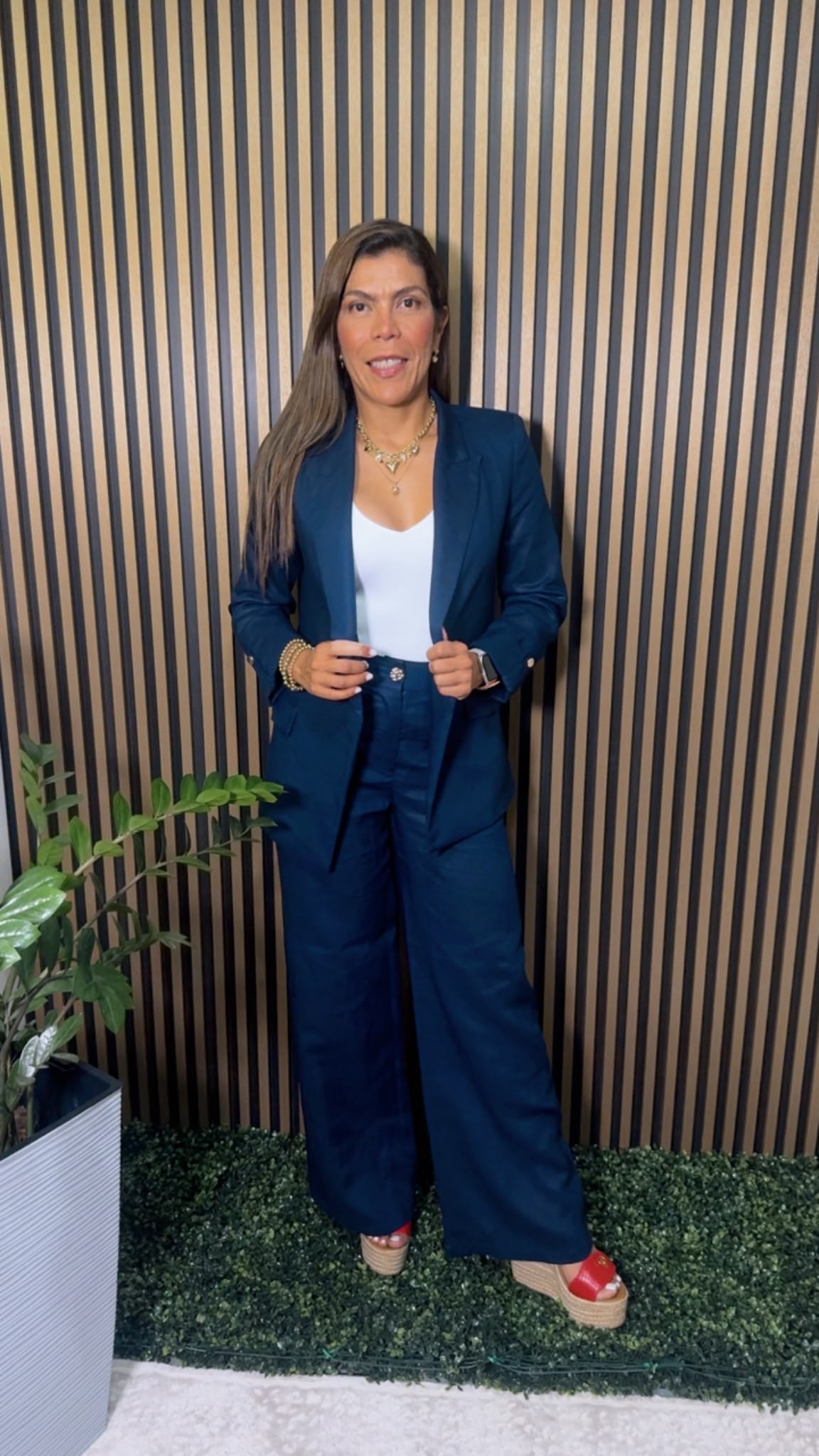 Vicky Solid Linen Blazer Set